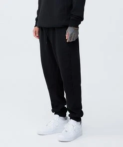 [LIFEWORK] FW 21 Simple Wappen Jogger Pants