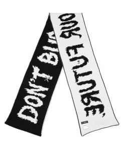 [AJO BY AJO] Seasonless (19) Slogan Muffler [Black]