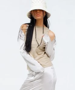 [GIMMETHEYOUNG] 20SS G_DETACHABLE SLEEVE T-SHIRTS / BEIGE