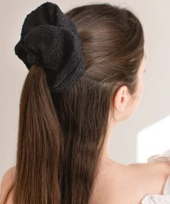 L'OMBRILLANT [LOMBRILLANT] Seasonless Black Tweed Big Scrunch