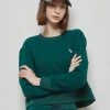 [LUV IS TRUE] Winter 21 LOGO CROP MTM(GREEN)
