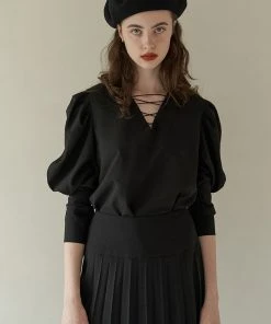 [REMANTIST] FW 21 Leg Of Mutton Sleeve Blouse (black)