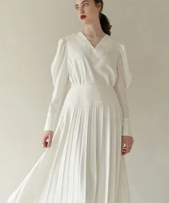 [REMANTIST] FW 21 Classic Pleated Long Skirt (white)