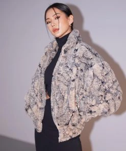 [BABLETWO] FW 21 X Kyla Eco Fur Zipup Jacket (BEIGE)