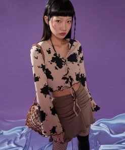 [PLASMASPHERE] FW 21 COW CARDIGAN(BEIGE) Best Sellers