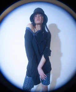 [GIMMETHEYOUNG] 20SS G_LOOSE FIT BUTTON POINT T-SHIRTS / BLACK