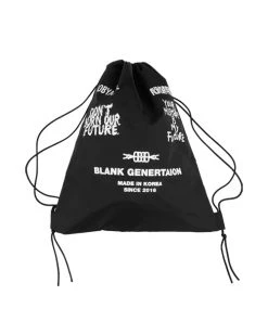 [AJO BY AJO] Seasonless Total Logo Drawstring Bag [Black]