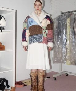 JULIE BEANS [JULYE HAN] Winter 21 Patched Padded Jacket Best Sellers