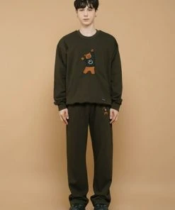 [DXOH] Seasonless BEAR EMBROIDER PANTS [KHAKI] Best Sellers