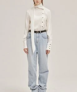 [OUTXO] FW 21 Jay Blouse Ivory