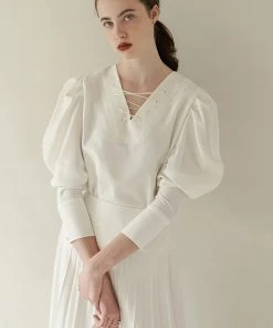 [REMANTIST] FW 21 Leg Of Mutton Sleeve Blouse (white)