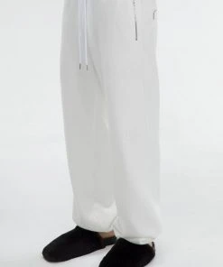 Best Sellers [GIMMETHEYOUNG] FW 21 ZIP-UP OVER TRACK PANTS / WHITE