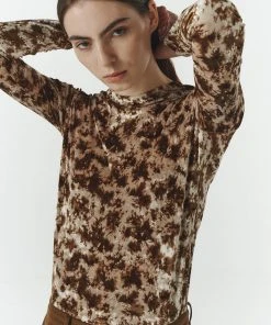[REPOS] FW 21 MUFFLER T-SHIRT (BROWN) Best Sellers
