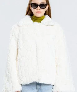 [OUTXO] Winter 21 Amy Short Fur Ivory