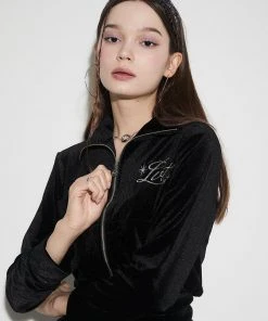 [LUV IS TRUE] Winter 21 VELVET ZIP UP(BLACK)
