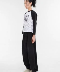 [GIMMETHEYOUNG] Winter 21 RAGLAN SHIRRING T-SHIRT(S) / WHITE