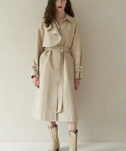 [REMANTIST] FW 21 Curved Unbalance Trench Coat (beige) Best Sellers