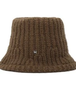 [HIGH SCHOOL DISCO] Seasonless Badge Knit Bucket Hat BROWN