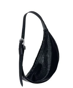 [IUGAMAKARAS] Seasonlee Horseshoe Buckle Wrinkled Leather Bag