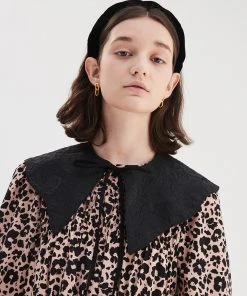 [OPENING SUNSHINE] FW 21 BLACK JACQUARD WAVE COLLAR Best Sellers